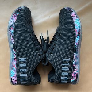 Women’s No Bull Midnight Palm Trainer (size 8)